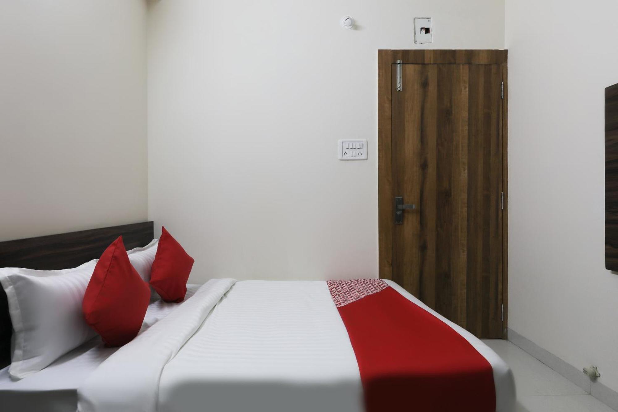 Hotel O La Flora Indore Eksteriør bilde